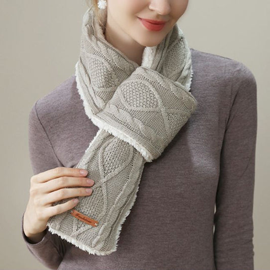 USB rechargeable heated scarf
