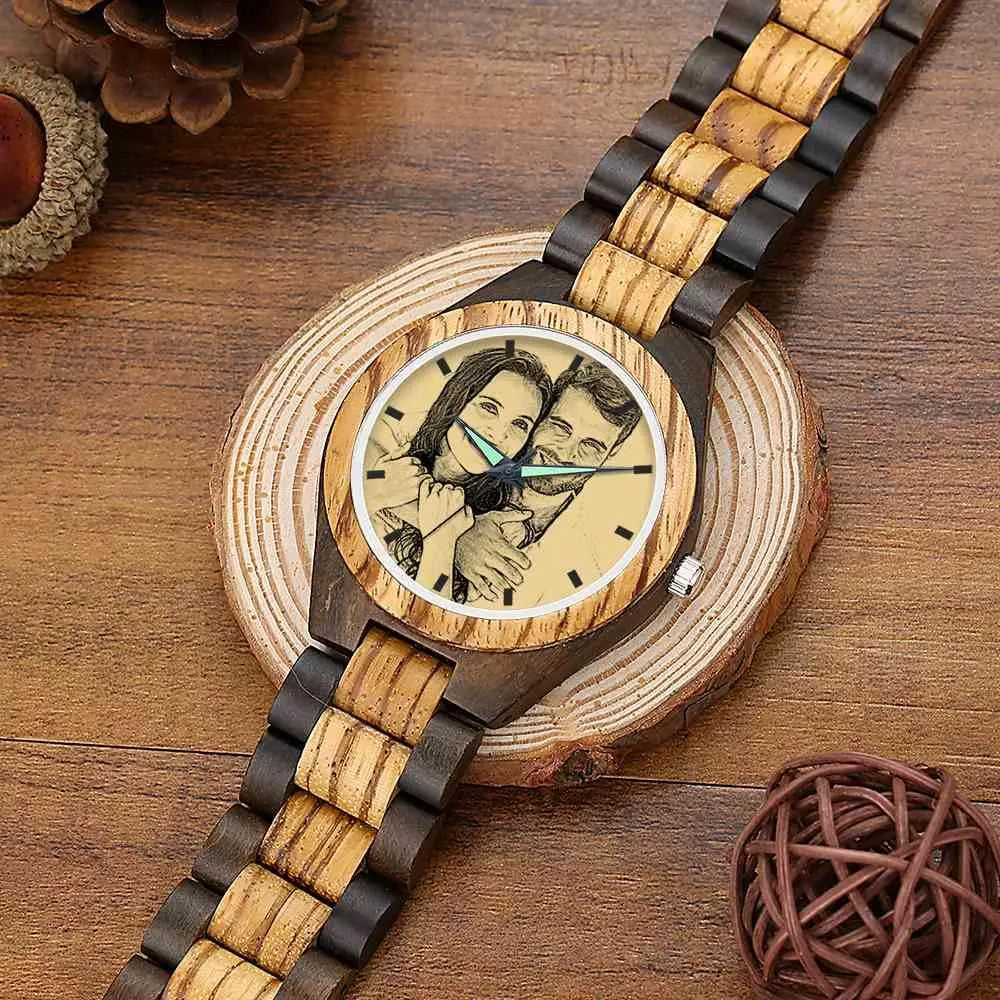 Montre homme en bois avec bracelet en bois gravé d'une photo personnalisée, 45 mm