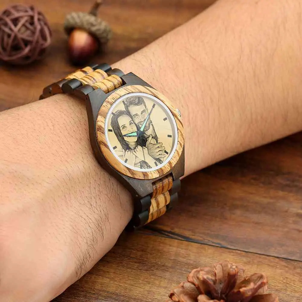 Montre homme en bois avec bracelet en bois gravé d'une photo personnalisée, 45 mm