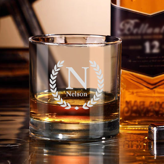 Personalized whisky glass with text
