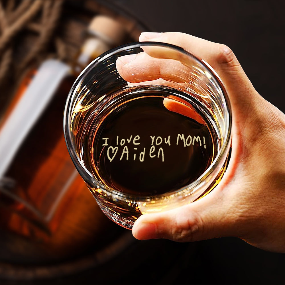Personalized whisky glass with text