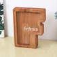 Tirelire personnalisée en bois avec 26 lettres et prénom.