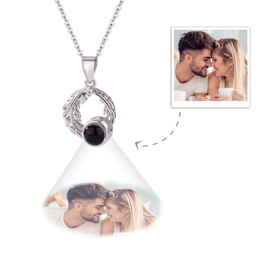 Personalized photo necklace with projection, Leaves