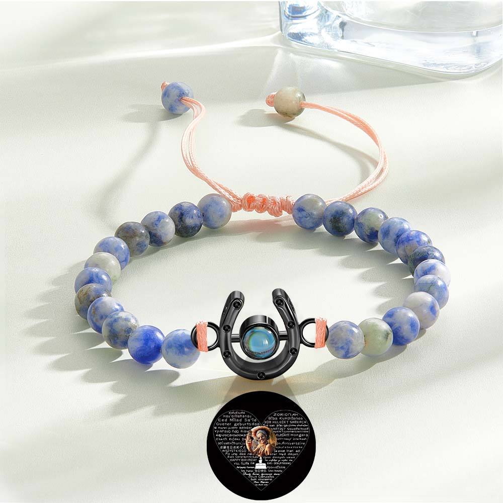 Bracelet personnalisé en forme de fer à cheval avec projection photo