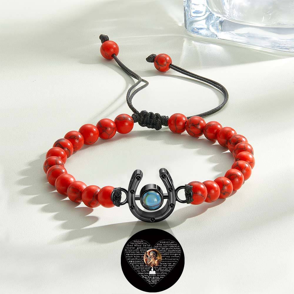 Bracelet personnalisé en forme de fer à cheval avec projection photo