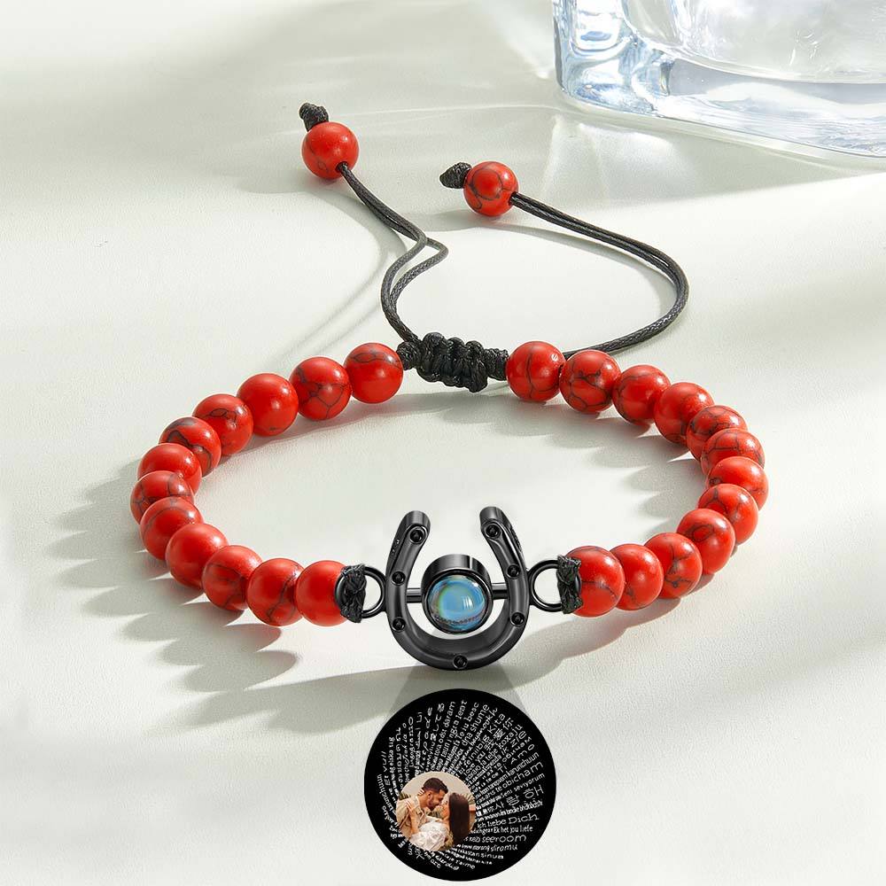 Bracelet personnalisé en forme de fer à cheval avec projection photo