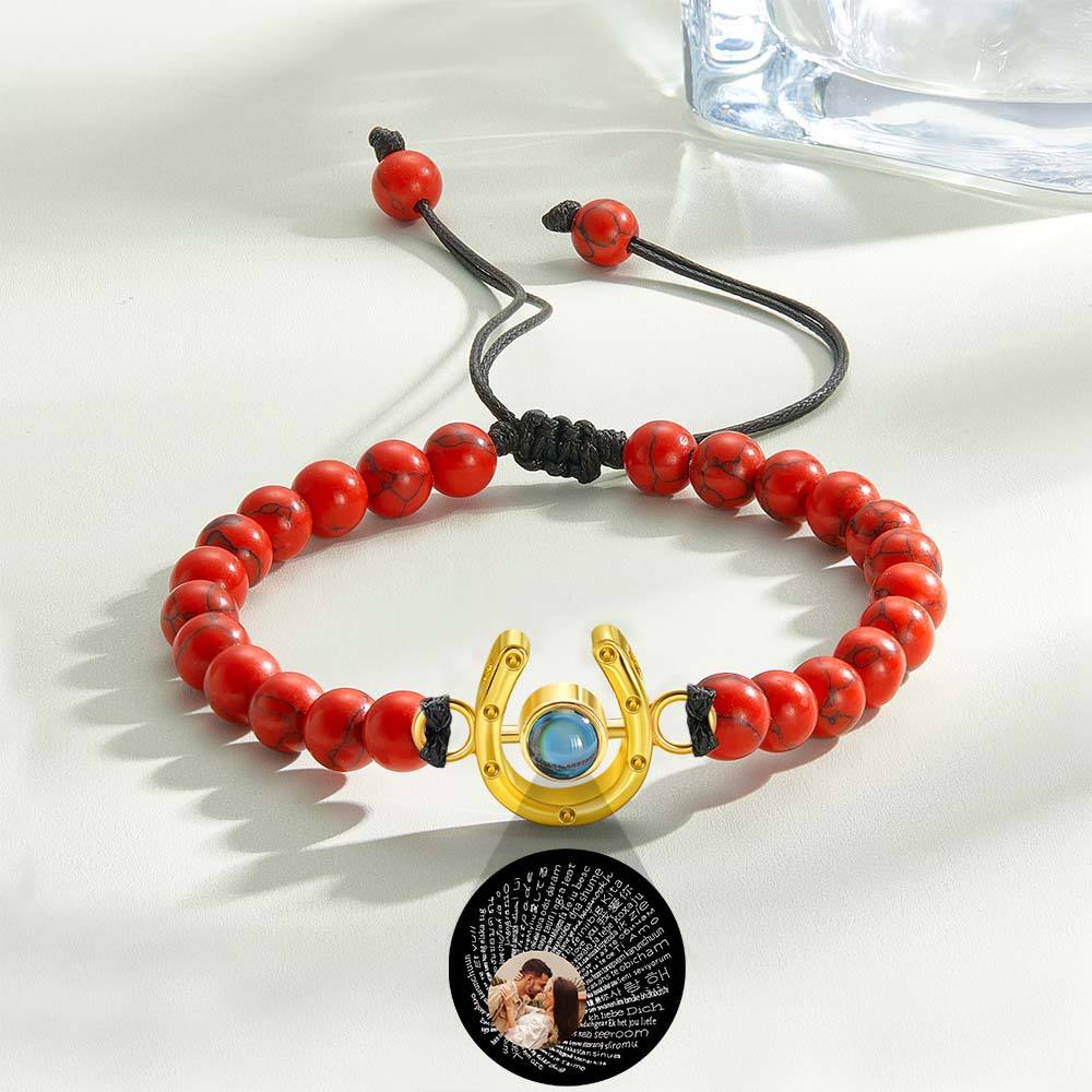 Bracelet personnalisé en forme de fer à cheval avec projection photo