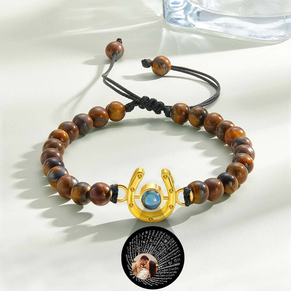 Bracelet personnalisé en forme de fer à cheval avec projection photo