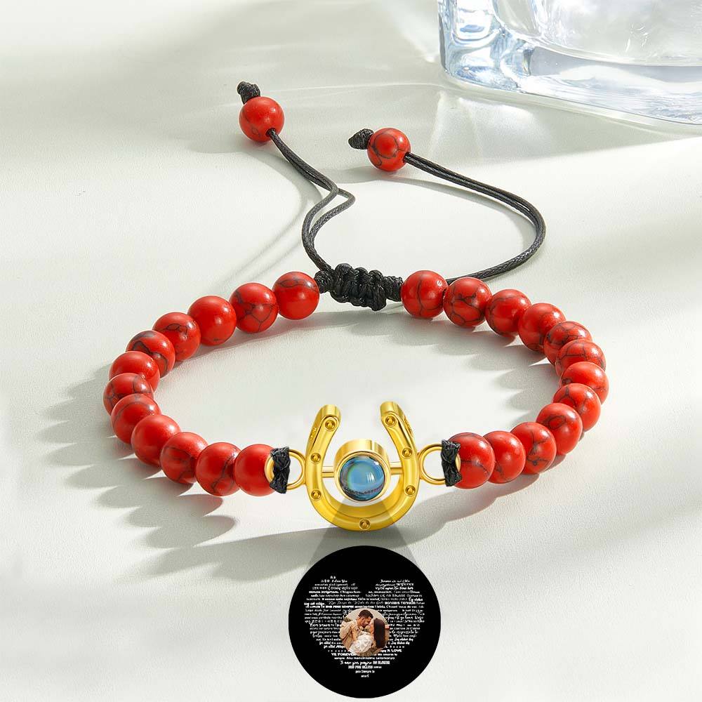 Bracelet personnalisé en forme de fer à cheval avec projection photo