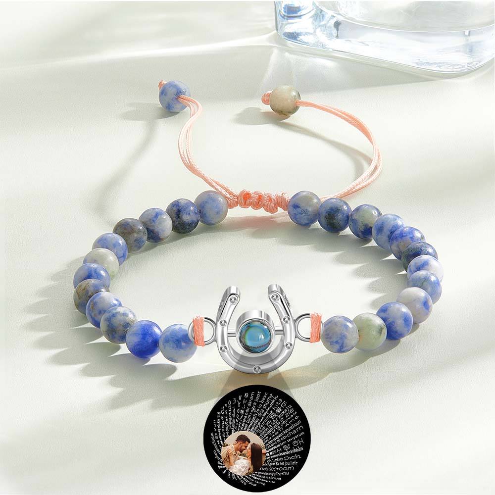 Bracelet personnalisé en forme de fer à cheval avec projection photo