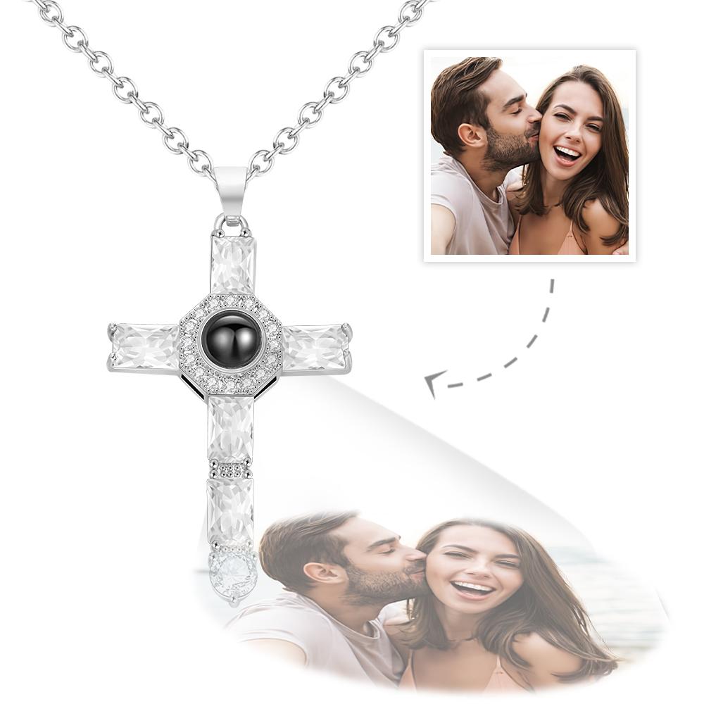 Collier commémoratif croix avec projection photo personnalisée
