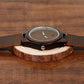 Montre en bois gravée personnalisée avec bracelet en cuir 45 mm