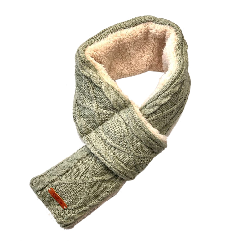USB rechargeable heated scarf