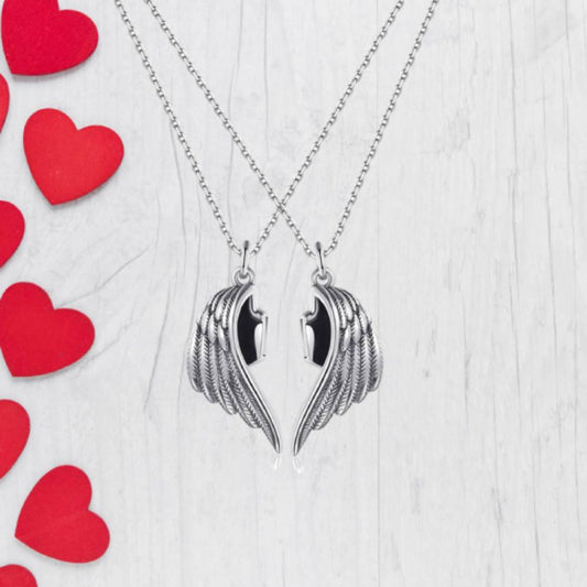 Couple necklaces with matching magnetic wings