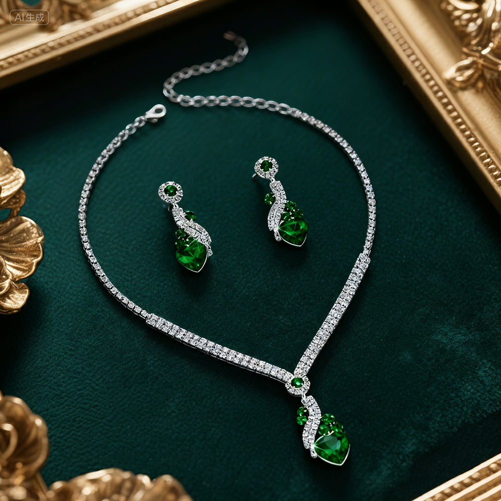 Heart-shaped rhinestone necklace and earrings