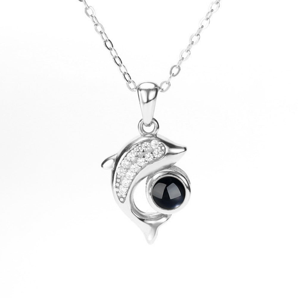 Personalized necklace with dolphin projection and diamonds