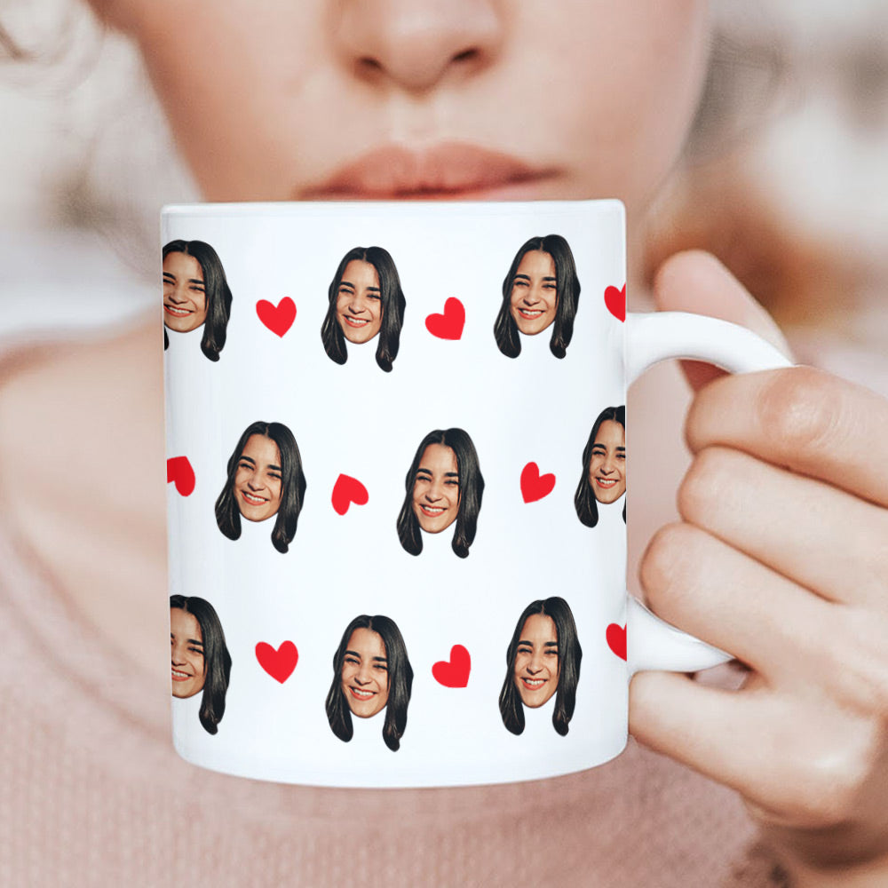 Fun personalized mug with face and little heart